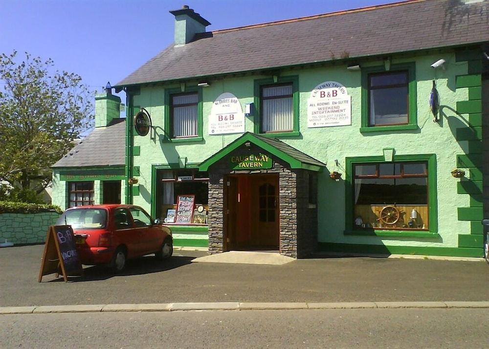 Causeway Tavern Bed & Breakfast Bushmills Buitenkant foto