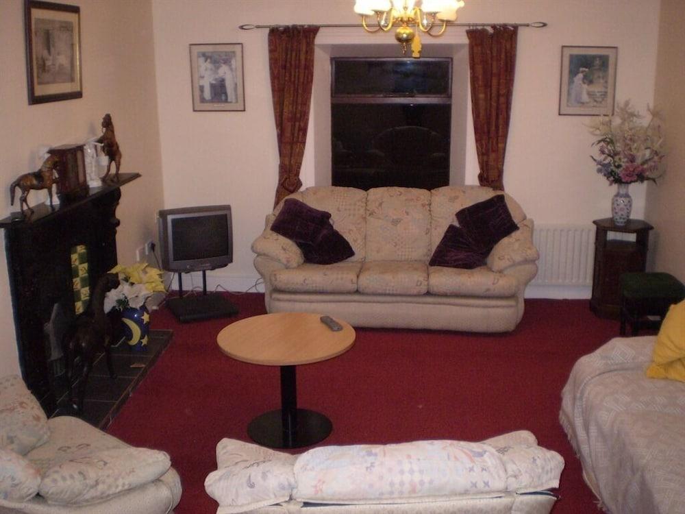 Causeway Tavern Bed & Breakfast Bushmills Buitenkant foto