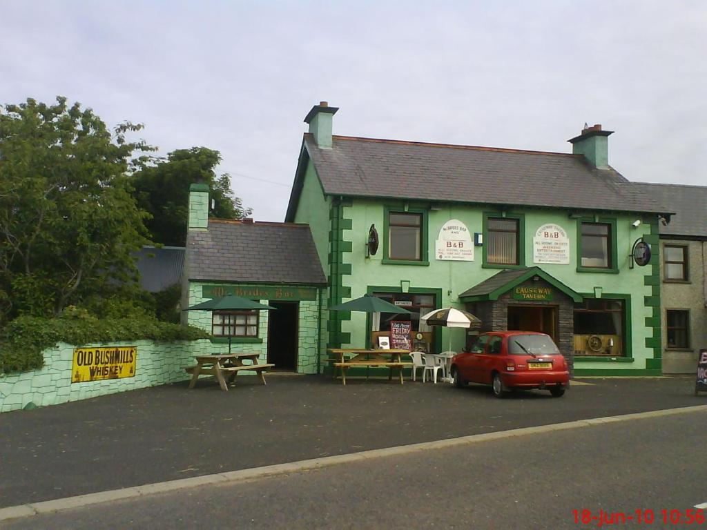 Causeway Tavern Bed & Breakfast Bushmills Buitenkant foto